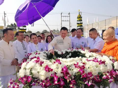 ที่โรงพยาบาลกำแพงเพชร อำเภอเมือง จังหวัดกำแพงเพชร นายชาธิป รุจนเสรี ผู้ว่าราชการจังหวัดกำแพงเพชร ได้เป็นประธานพิธีวางศิลาฤกษ์อาคารอุบัติเหตุฉุกเฉิน ผู้ป่วยนอกและบำบัดรักษา โรงพยาบาลกำแพงเพชร