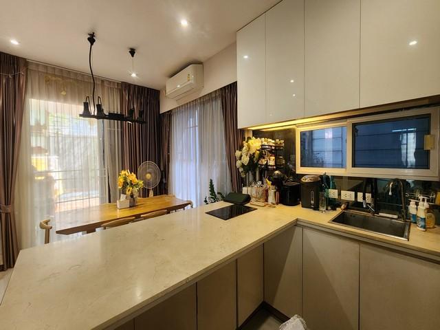 P2196 ให้เช่า บ้านเดี่ยว 2 ชั้น 100 ตรว. 5 ห้องนอน ฮาบิเทีย เวนต์ ปัญญาอินทรา Habitia Vent Panyaindra ใกล้โรงเรียนสาธิตพัฒนา ถนนปัญญาอินทรา