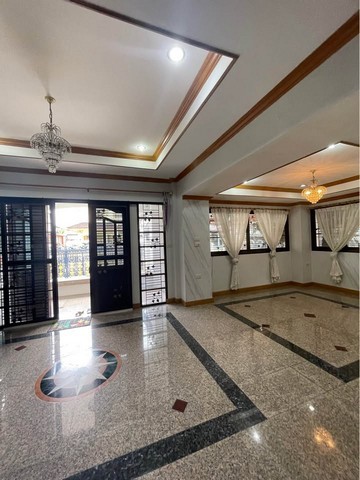 ให้เช่าบ้านชัยพฤกษ์ใกล้รถไฟฟ้า สถานีวัชรพล  รามอินทรา กม.5 ใกล้ เพลินนารี่มอลล์ วัชรพล เซ็นทรัล รามอินทรา ตลาดนัดเลียบด่วน รามอินทรา 