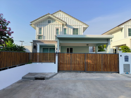  L#12353 (L085399) ขาย บ้าน Villaggio 2 ศรีนครินทร์-บางนา 3 BR 3 น้ำ 10000000 THAI BAHT ใกล้กับ ถนนบัวนครินทร์ ทำเลน่าอยู่