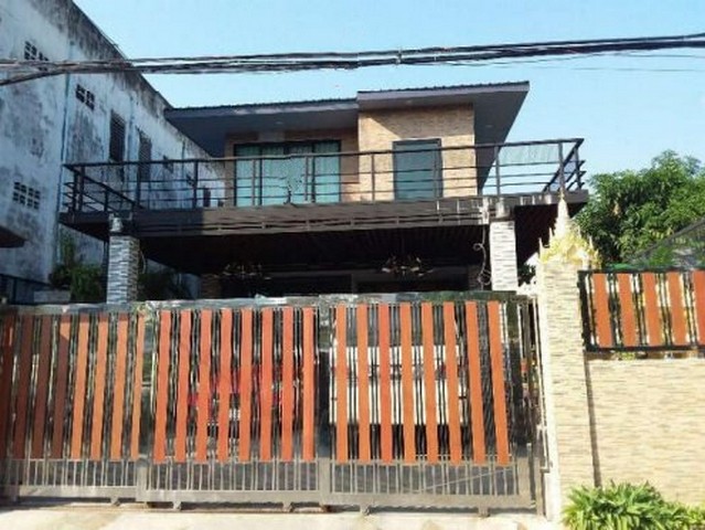  ขายบ้านเดี่ยว 2 ชั้น บางกะปิ  ถนนลาดพร้าว ซอย เทพทวี ซอย 1 กรุงเทพ