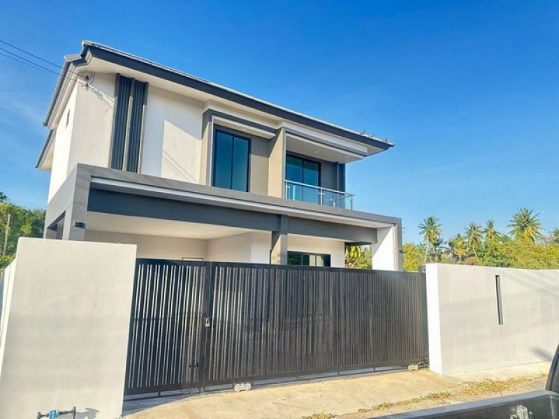 ขายบ้านหรูพร้อมสระว่ายน้ำ ตะเคียนเตี้ย–โป่ง บางละมุง ใกล้โรงเรียนนานาชาติ TP-H2330