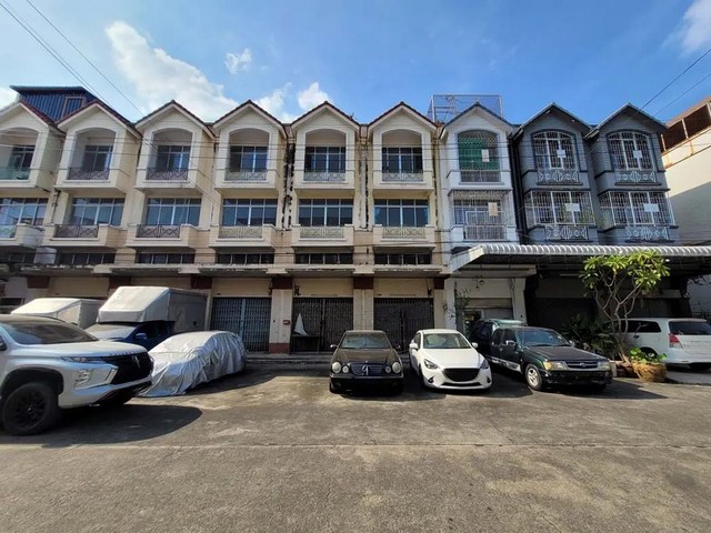  ขายอาคารพาณิชย์ 2 โครงการ ทรัพย์รุ่งเรือง เขตทุ่งครุ กรุงเทพฯ ราคาโปรโมชั่น 