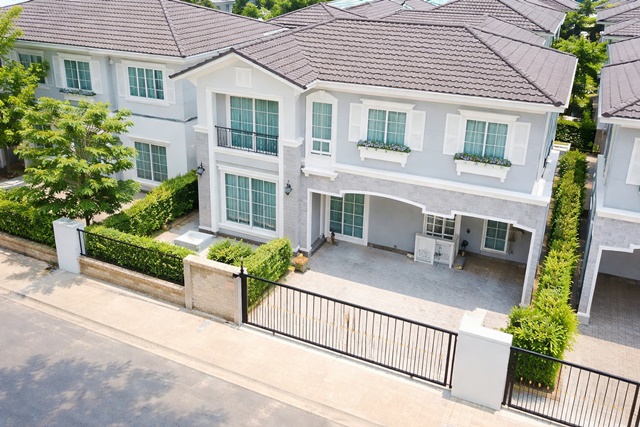 บ้านหรูหรา 2ชั้น 4นอน วัดด่านสำโรง 3น้ำ สุขุมวิท113  BTS สำโรง 800ม.พร้อมเฟอร์ฯครบ 40ตร.ว. 180ตร.ม. อิมพีเรียล เวิลด์ สำโรง 1.1 กม. 