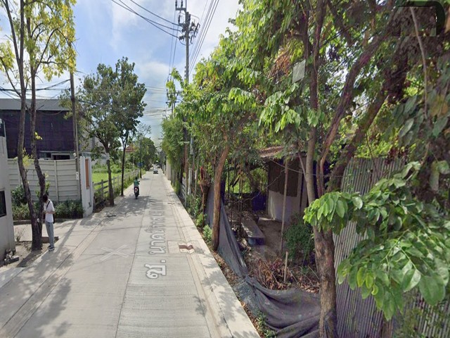 ขายที่ดิน 198 ตารางวา ลาดพร้าว 71 นาคนิวาส 48 แยก 14 แปลงสี่เหลี่ยมสวย ใกล้สตรีวิทยา2 เหมาะสร้างบ้าน หรือสำนักงาน 