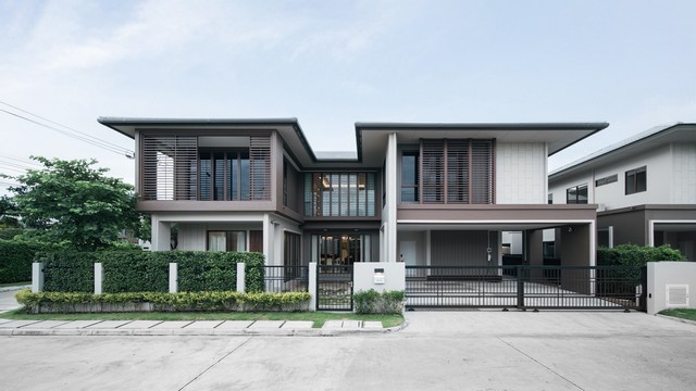 LVPP53511 ขาย บ้านเดี่ยว บุราสิริ กรุงเทพกรีฑา Burasiri Krungthepkreetha บ้านใหม่ พร้อมเข้าอยู่ ติดกับโรงเรียนนานาชาติ Brighton