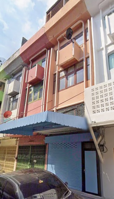 ทาวน์เฮาส์ให้เช่า 4ชั้น 400ตร.ม รัชโยธิน 800 ม. ทางด่วนรัชดาภิเษก 2.5 กม.4นอน 5น้ำ  25ตร.ว.  BTSเสนา370ม. เมเจอร์ รัชโยธิน 700 ม.   