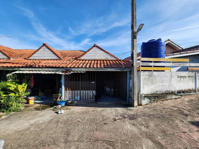 ขายทาวน์เฮ้าส์  หมู่บ้านบ้านพิศมัย @ ปลวกแดง ซอยบ้านวังตาผิน 2 ระยอง