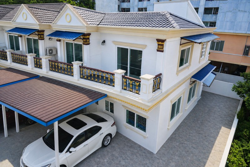MRT ทำเลคลองจั่น บางกะปิ 50ตร.ว.เดอะมอลล์200ตร.ม.  แฮปปี้แลนด์สายบางกะปิ 480ม.4นอน  1 บ้านเดี่ยว2น้ำ