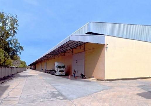 ให้เช่าโกดังติดนิคมอุตสาหกรรมโรจนะอยุธยา2100ตร.มรองรับรถบรรทุกขนาดใหญ่พร้อมระบบCCTVระบบสาธารณูปโภคครบครัน
