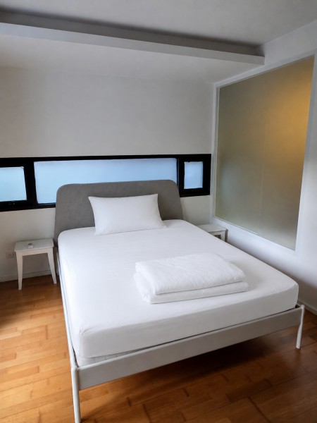 ห้องมุม ชั้น2 BTS เพลินจิต 320ม. 41 ตร.ม. ปาร์คนายเลิศ The Nest Ploenchit เพลินจิต รพ.บำรุงราษฏร์ 890ม. 1นอน 1น้ำ ลด35% คอนโด