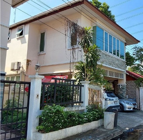 ขาย บ้านเดี่ยว เขตทวีวัฒนา กรุงเทพมหานคร  ห่างจาก ตลาดอักษะ สาย 3 2.1 km.