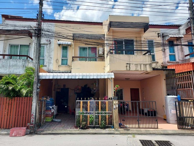 ขายทาวน์เฮ้าส์  ซอยหน้าแขวง อำเภอเมืองนครศรีธรรมราช นครศรีธรรมราช