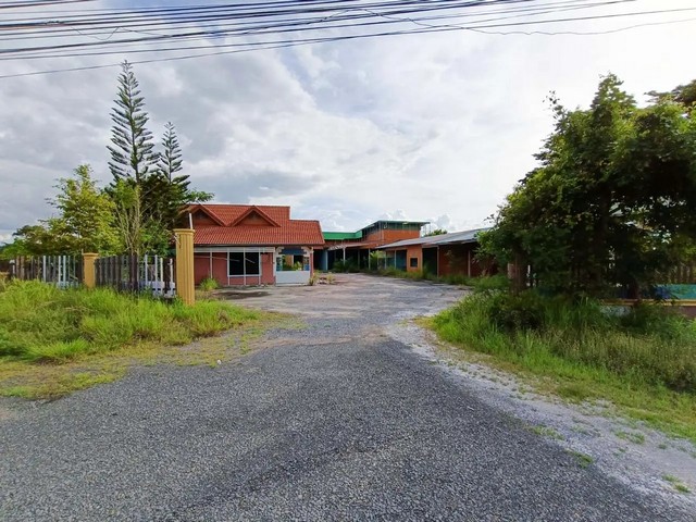  ขาย บ้านเดี่ยวพร้อมอาคารสำนักงานและโกดัง ราษีไศล จังหวัดศรีสะเกษ ราคาโปรโมชั่น ลดพิเศษ