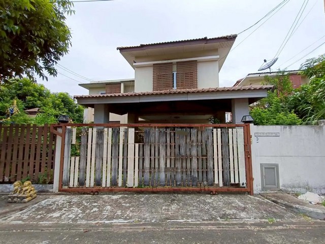  ขายบ้านเดี่ยว โครงการ บ้านพรทวีบ้านวิวสวน  สามพราน จังหวัดนครปฐม  ห่างจาก โลตัส ศาลายา 3.20 กม.