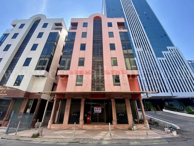 P1 อาคารสำนักงาน 6 ชั้น ซอยรัชดาภิเษก 18 ใกล้ MRT ห้วยขวาง