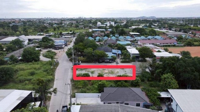 ขายที่ดินใกล้ถนนข้าวหลาม อ.เมืองชลบุรี จ.ชลบุรี . 130 ตรว.
