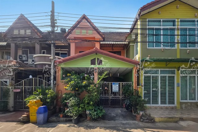 ลภาวัน 8 บางบัวทอง ต่อเติมครบ ทำเลดีในซอยกรมที่ดินบางบัวทอง
