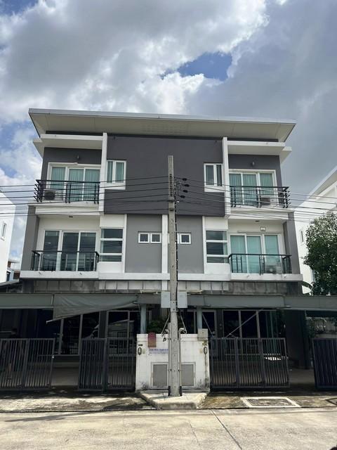 ให้เช่าโฮมออฟฟิศ 3 ชั้น 100 ตร.ว. ชวนชื่นโมดัส วิภาวดี พร้อมโกดัง ริมถนนใหญ่วิภาวดี