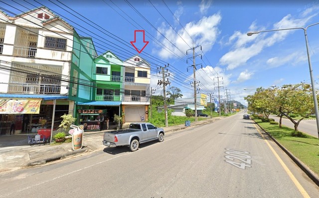 ขายอาคารพาณิชย์ ติดถนนวัชระ  ต.กระบี่ใหญ่ อ. เมืองกระบี่ จ.กระบี่