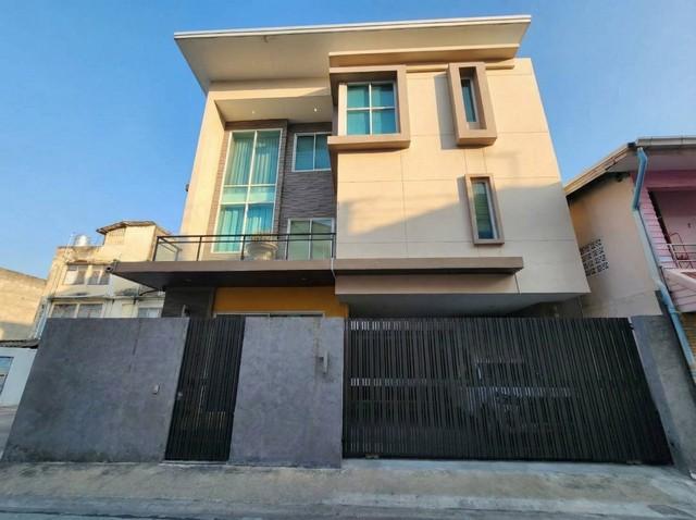 ให้เช่าบ้านเดี่ยว3ชั้น360ตร.มย่านรามอินทราถนนคู้บอนใกล้MRTคู้บอน