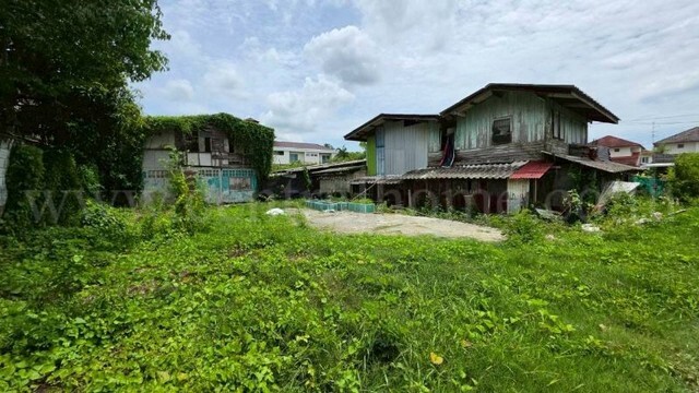 ที่ดิน 125 ตรว. ซอยทวีวัฒนา 43 รูปทรงตัวแอล ทำเลดี ราคาถูกมาก