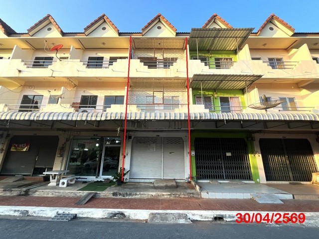 ขายอาคารพาณิชย์เมืองสุราษฎร์ธานี  3 ชั้น ถนนประชานฤมิตร