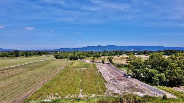 รหัส:  - ประกาศขาย พื้นที่ดิน -  480000 THAI BAHT ใกล้กับ จปร เขาใหญ่ วิวเขา ตลาด เซเว่น ทรัพย์ดีๆ