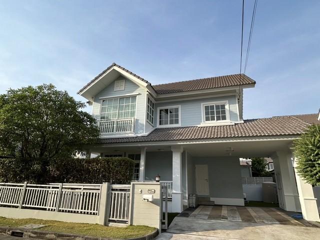 HR 9695 ให้เช่าบ้านเดี่ยว 2 ชั้น 60 ตรว. 3 ห้องนอน หมู่บ้านบุราสิริ ปัญญาอินทรา ใกล้แฟชั่นไอส์แลนด์ 