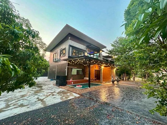 ให้เช่า 70,000 บาท/เดือน #โซนหางดง ตรงข้าม #กาดฝรั่ง Pool Villa สไตล์ #Tropical Modern Loft เงียบสงบ เป็นส่วนตัว #น้ำไม่ท่วม