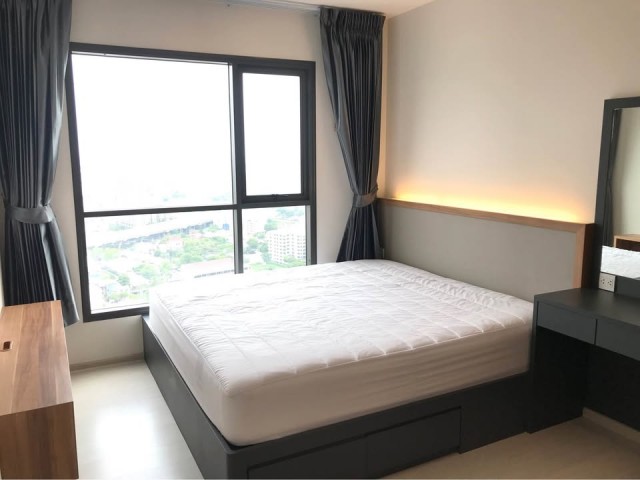 Life Sukhumvit 48 Clean beautiful view 27th floor BTS Phra Khanong