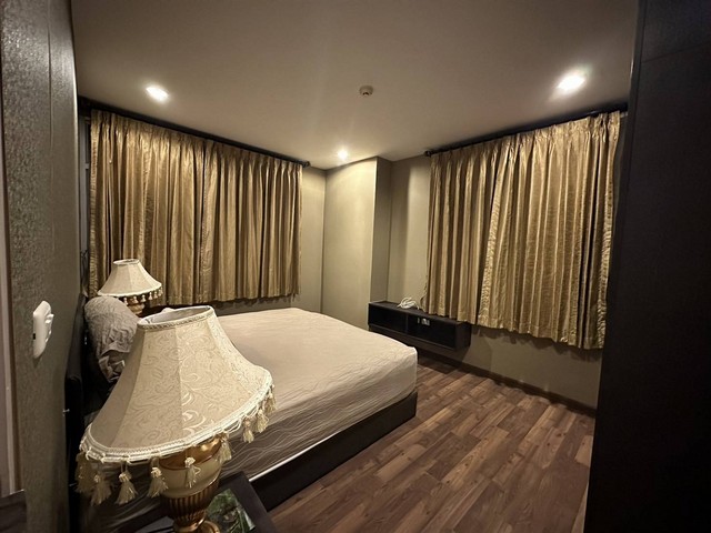 For rent Chewathai Ratchaprarop 2 bedroom close to King power and BTS