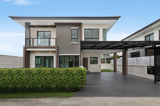 บ้านเดี่ยว 2 ชั้น รีโนเวทใหม่ คาซ่าวิลล์ บางใหญ่ แปลงมุม