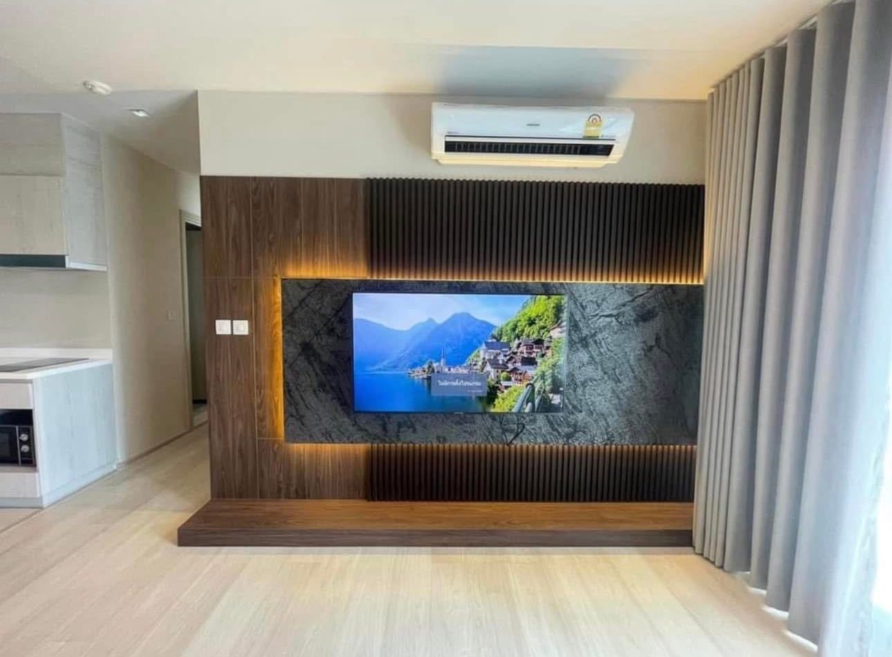 Life One Wireless Spacious Comfortable Conveniently 15th Floor BTS PloenChit