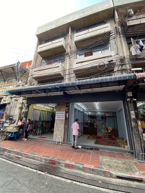 ให้เช่าตึก 5 ชั้นรวมดาดฟ้า 160 ตรม. พร้อมลิฟท์ ย่านเยาวราช ทรงวาด เยาวราช ซอย 25 ตึกมีปรับปรุงแล้ว ติดวัดจักรวรรดิ์ 
