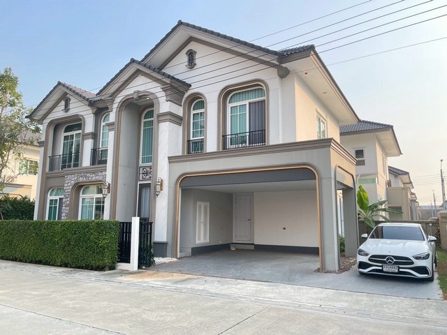 LV53567 ให้เช่า แกรนดิโอ บางนา กม.5 Grandio Bangna KM.5 บ้านสวย อบอุ่น ขาว สะอาด พร้อมอยู่ ตกแต่งครบ ทำเลดีหลัง Mega Bangna
