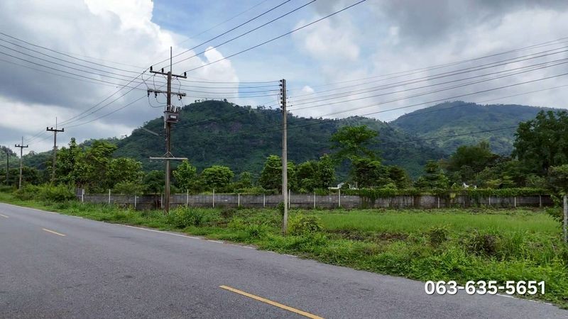 ขายที่สวยติดถนนวิวเขาอลัง 2 ไร่ ต.เขาพระ อ.เมืองนครนายก โฉนดครุฑแดงพร้อมโอน การเดินทางสะดวกถนนดีตลอดเส้นทาง ใกล้แหล่งท่องเที่ยวมากมาย