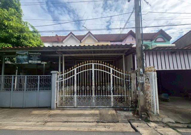 หมู่บ้านบุญอนันต์ ซอยสรงประภา 9 ถนนสรงประภา ดอนเมือง บ้านราคาพิเศษ ราคาประเมินของธนาคาร ใกล้แหล่งคมนาคม เดินทางสะดวก
