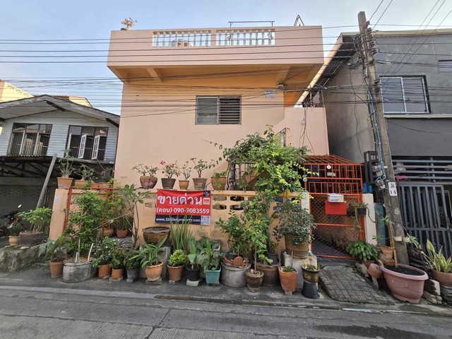 ขายอาคารห้องเช่า 2 ชั้น + ดาดฟ้า ซอยรามอินทรา 86 ใกล้รถไฟฟ้าสีชมพู ผู้เช่าเต็มตลอด กำไรทันที!