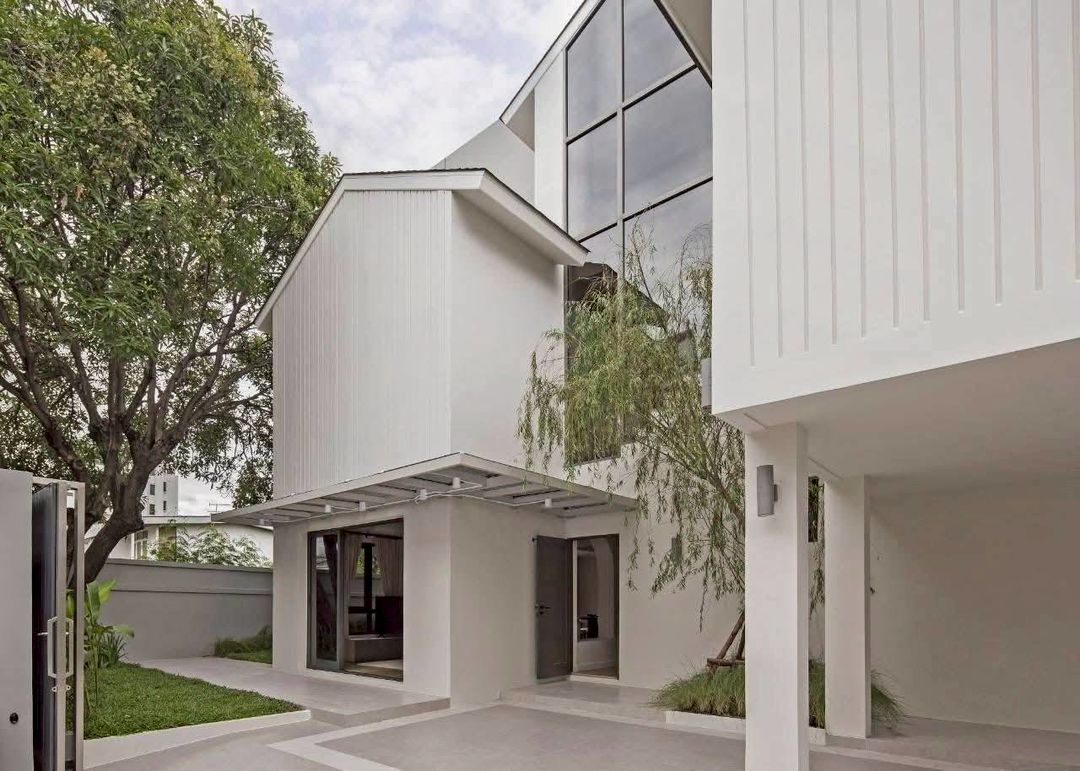 ขายบ้านเดี่ยว 3 ชั้น ใกล้เอกมัย ทองหล่อ ซอยปรีดี 14