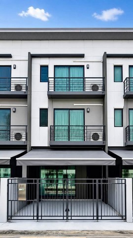 ให้เช่าทาวโฮม3ชั้น ใกล้ โรงเรียนอุดมศึกษา, ใกล้ แม็คโคร , และ โลตัส โครงการ บ้านกลางเมือง ราชพฤกษ์-พระราม 5