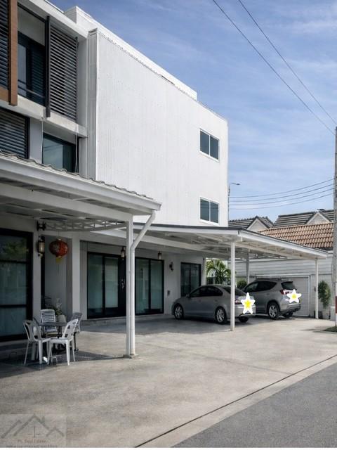 ขายอาคารพาณิชย์ 2 คูหา 3.5 ชั้น 350 ตร.ม. หลังมุม บางพลี ใกล้เมกะบางนา