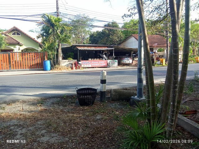 ขายบ้านพร้อมที่ดินติดถนนเส้นไม้ขาว อำเภอถลาง จังหวัดภูเก็ต เนื้อที่ 100 ตารางวา