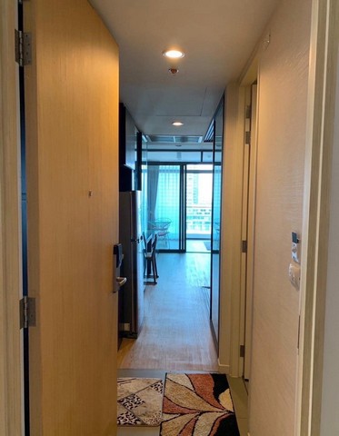 Condo For Rent "Siamese Surawong" -- 1 Bedroom 47 Sq.m. 23,000 Baht -- High-end condominium with European concept!