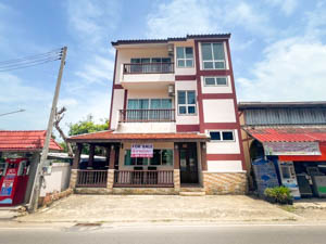 Apartment for Sale 3 story 6 beds 5baths Home for sale in Bophut Koh Samui Surat Thani House for Sale 