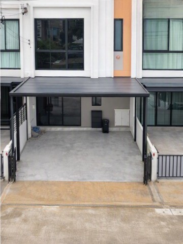 พร้อมเฟอร์ฯ 4 นอน 3 น้ำ ใกล้รร. Built in ทำเลบางพูน เมืองเอก เซนต์โยเซฟเมืองเอก 700 ม.พื้นที่ใช้สอย 130 ตร.ม. เหมาะอยู่อาศัยทาวน์โฮม 2 ชั้น
