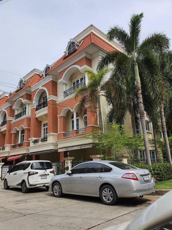 ให้เช่าทาวน์โฮม 3.5 ชั้น 40 ตรว. คาซ่า ซิตี้ ลาดพร้าว ซ.โยธินพัฒนา 3 ใกล้เดอะมอลล์บางกะปิ