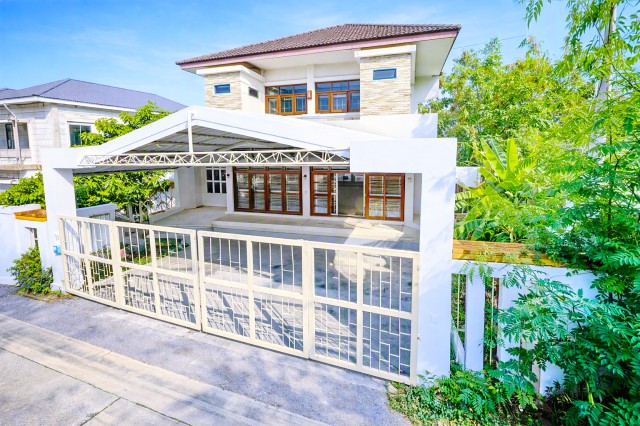 260904panagskun ให้เช่า บ้าน ติดPan-Asia Inter Sch ตลาดราชพฤกษ์ 290 ม.เฉลิมพระเกียรติ ร.9  59-67 บ้านเดี่ยวให้เช่า 2 ชั้น 4 นอน 5 น้ำ