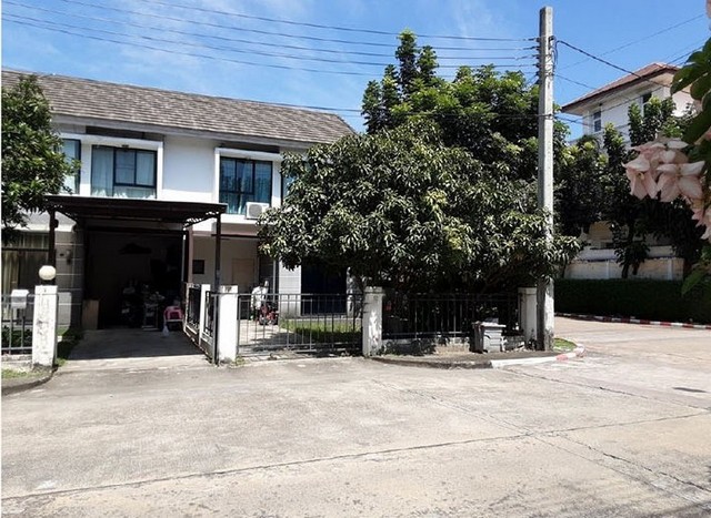 ขาย ทาวน์เฮ้าส์ แขวงท่าแร้ง เขตบางเขน กรุงเทพมหานคร 