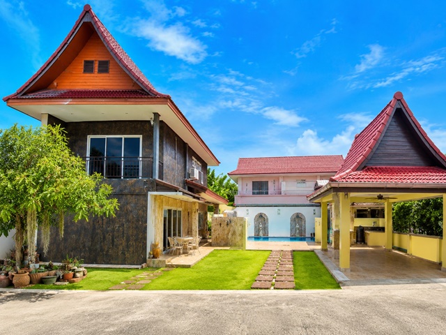 พูลวิลล่า 2 ชั้น พรประภานิมิตร13-19  3 นอน 3 น้ำ ใกล้เทศบาลเมืองหนองปรือ 500 ม. 132 ตร.ว. 527 ตร.ม. พร้อมสระว่ายน้ำส่วนตัว เฟอร์ฯครบครัน 